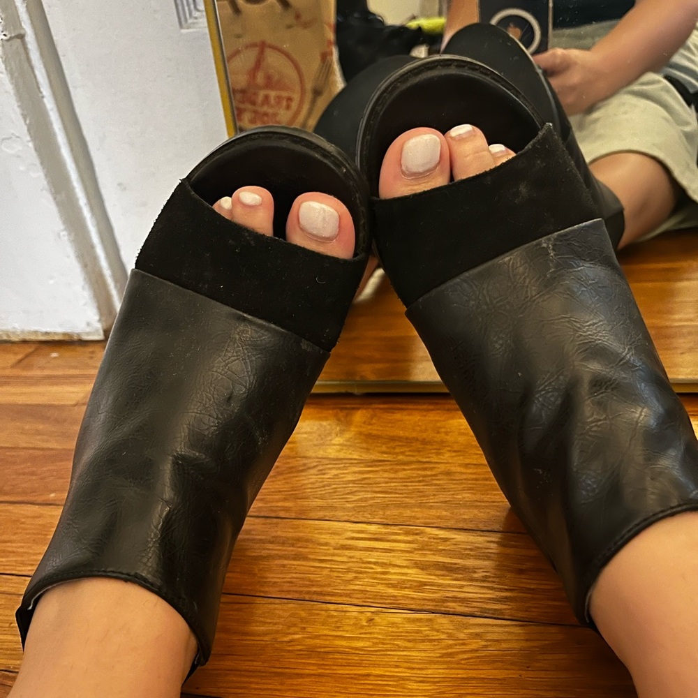 90s Style Block Heel Shoes